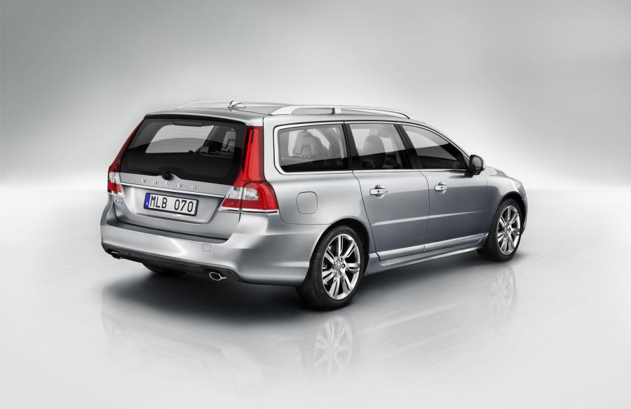  Volvo V70 2014 года  (фото 6 из 7)